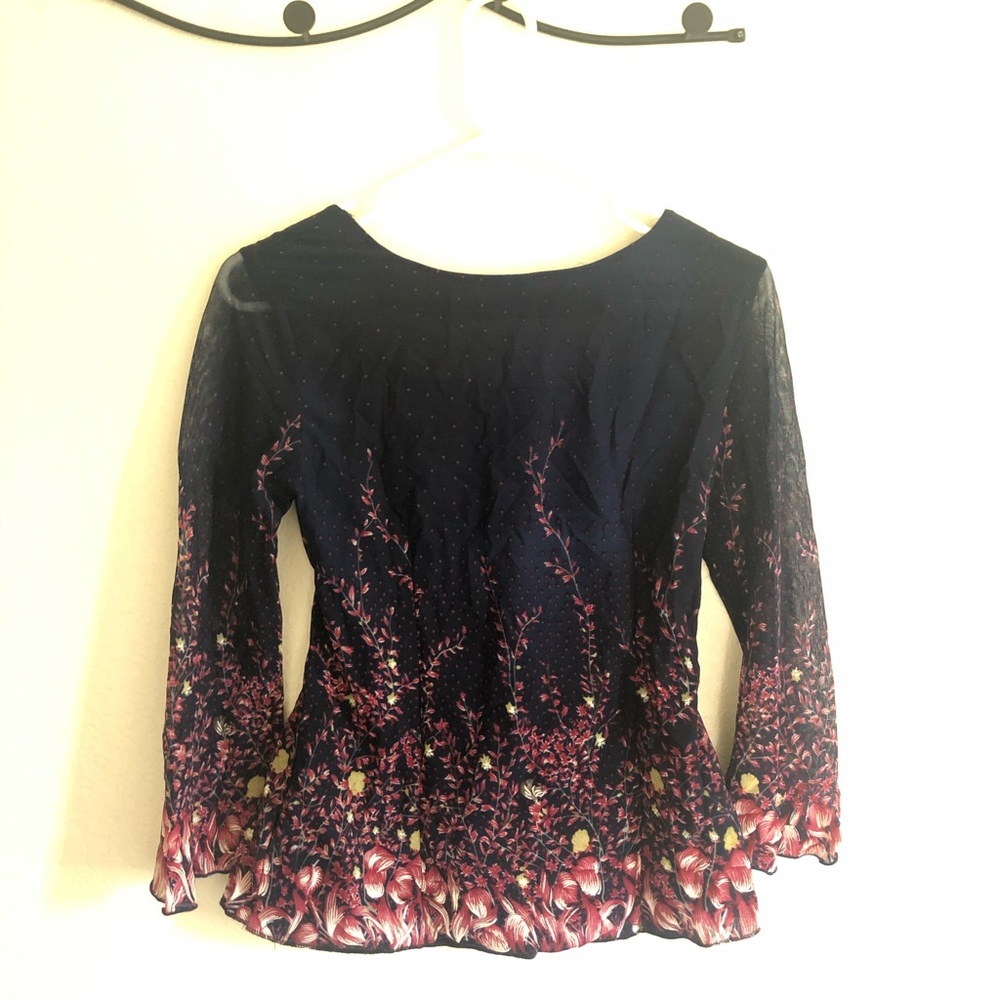 Blouse - Picture 2 of 2
